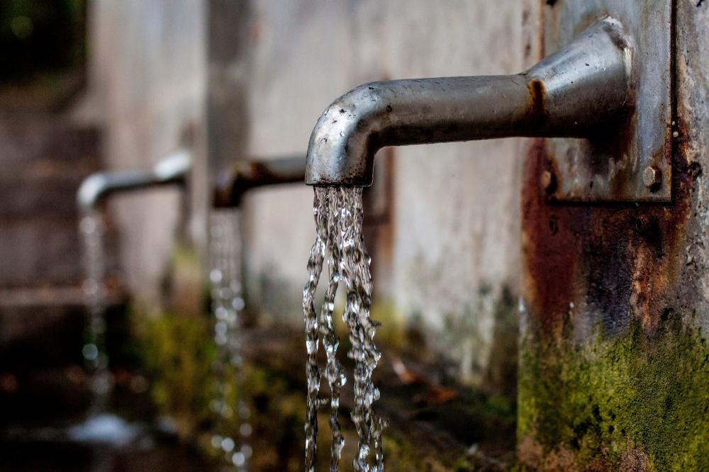 The Weekend Leader - Pak Hindu family held hostage, tortured for taking water from mosque tap